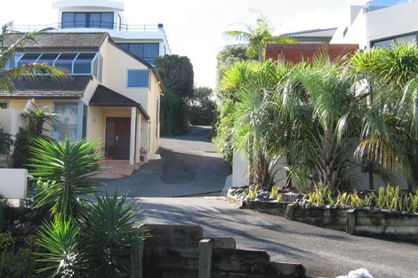 Photo of property in 2/8 Bucklands Beach Road, Bucklands Beach, Auckland, 2012