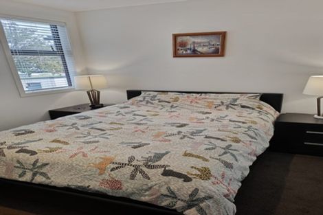 Photo of property in 4/445 Hibiscus Coast Highway, Orewa, 0931