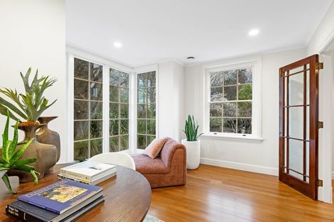 Photo of property in 34 Kahu Road, Fendalton, Christchurch, 8041