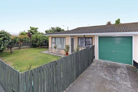 Photo of property in 1/800 Miller Street, Hastings, 4122