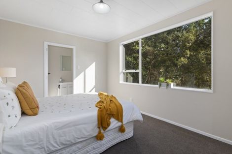 Photo of property in 15 Ngahere Street, Stokes Valley, Lower Hutt, 5019