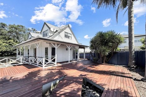 Photo of property in 118b Hepburn Road, Glendene, Auckland, 0602