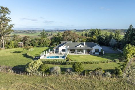 Photo of property in 266 Moteo Pa Road, Puketapu, Napier, 4183