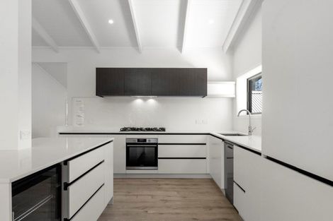 Photo of property in 1 Alexander Place, Papamoa Beach, Papamoa, 3118