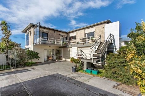 Photo of property in 361 Marine Parade, New Brighton, Christchurch, 8061