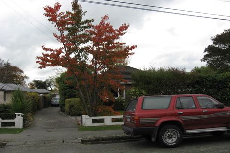 Photo of property in 19 Grassmere Street, Papanui, Christchurch, 8052