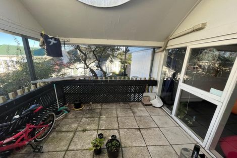 Photo of property in 4/136 Holly Road, St Albans, Christchurch, 8014