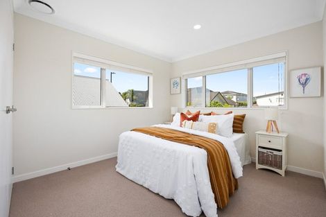 Photo of property in 5 Greyfort Road, Silverdale, 0932