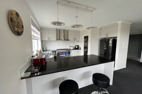 Photo of property in 15 Hehan Close, Cambridge, 3434