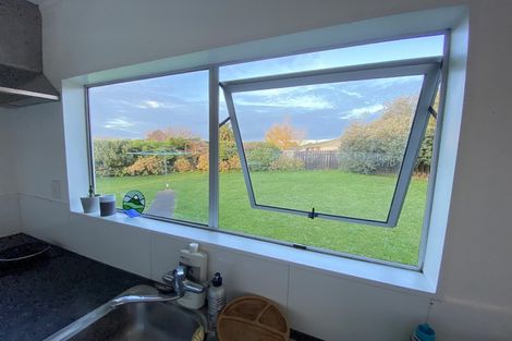 Photo of property in 9 Wicklow Place, Bell Block, New Plymouth, 4312