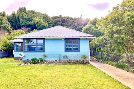 Photo of property in 45 Gillespies Road, Birchville, Upper Hutt, 5018