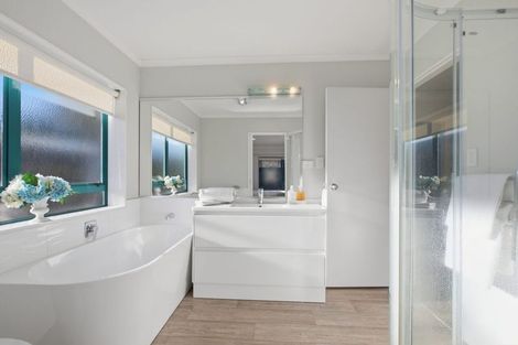 Photo of property in 243 Gloucester Road, Mount Maunganui, 3116