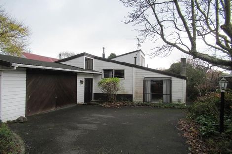Photo of property in 345 Te Moana Road, Waikanae, 5036