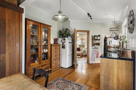 Photo of property in 17 Burrows Avenue, Karori, Wellington, 6012