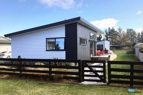 Photo of property in 37 Montrose Avenue, Culverden, 7392