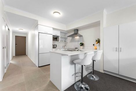 Photo of property in 25 Manarini Road, Westgate, Auckland, 0614