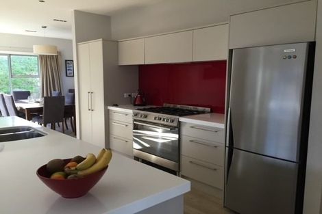 Photo of property in 14 Heemskerck Place, Britannia Heights, Nelson, 7010