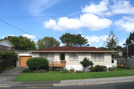 Photo of property in 2/59 Royal View Road, Te Atatu South, Auckland, 0610