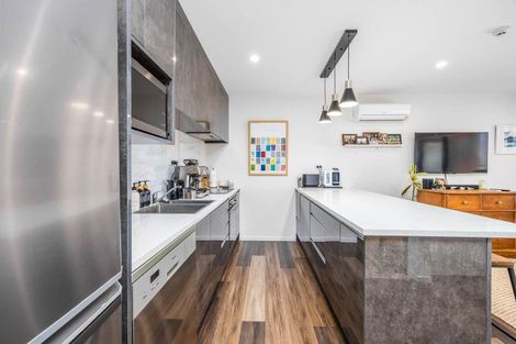 Photo of property in 206/40 East Street, Papakura, 2110