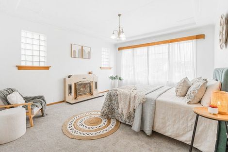 Photo of property in 57 Hargest Crescent, Saint Kilda, Dunedin, 9012