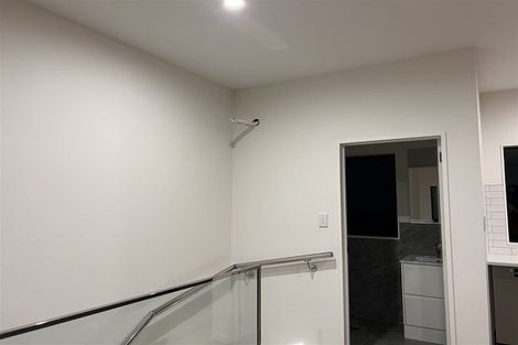 Photo of property in 6 Kari Lane, Kumeu, 0810