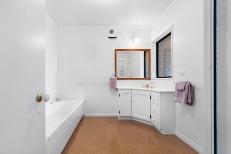 Photo of property in 55 Kings Avenue, Matua, Tauranga, 3110