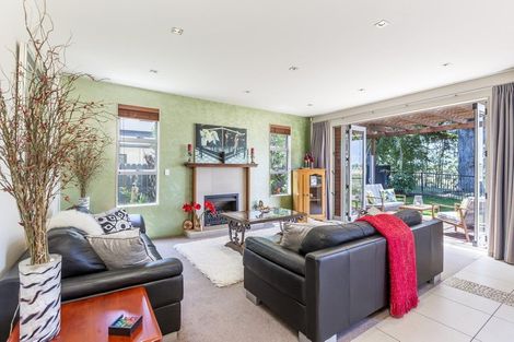 Photo of property in 20a Glenross Drive, Wattle Downs, Auckland, 2103