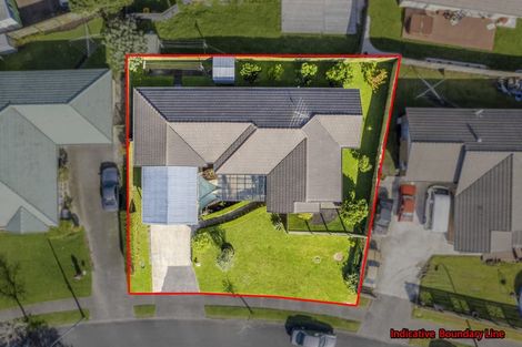 Photo of property in 6a Sheriff Place, Randwick Park, Auckland, 2105