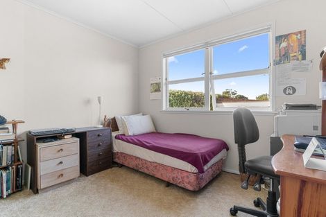 Photo of property in 14 Kelly Street, Baylys Beach, Dargaville, 0377