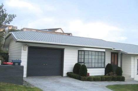 Photo of property in 92 Montgomery Avenue, Karori, Wellington, 6012