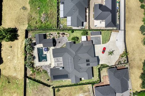 Photo of property in 8a Jelas Drive, Riverhead, 0820