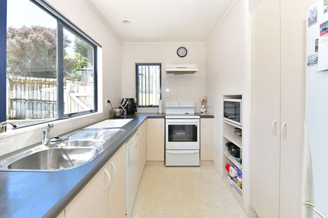 Photo of property in 62 Donald Street, Stanmore Bay, Whangaparaoa, 0932