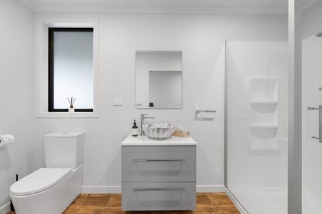 Photo of property in 12 Rimu Street, Levin, 5510