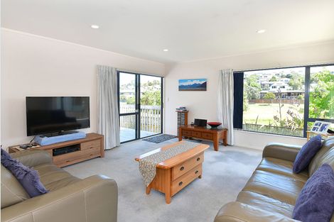 Photo of property in 62 Donald Street, Stanmore Bay, Whangaparaoa, 0932