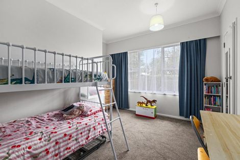 Photo of property in 114 Avondale Road, Taradale, Napier, 4112