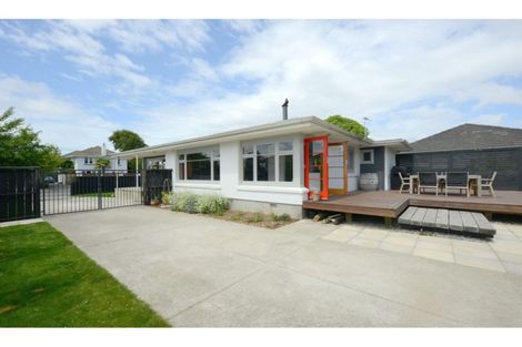 Photo of property in 13 Wallace Street, Bryndwr, Christchurch, 8053