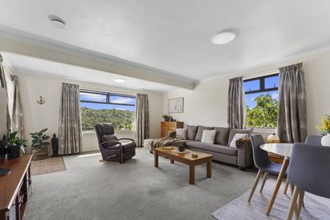 Photo of property in 91 Milton Terrace, Picton, 7220