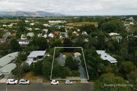 Photo of property in 4 Williams Terrace, Fitzherbert, Palmerston North, 4410