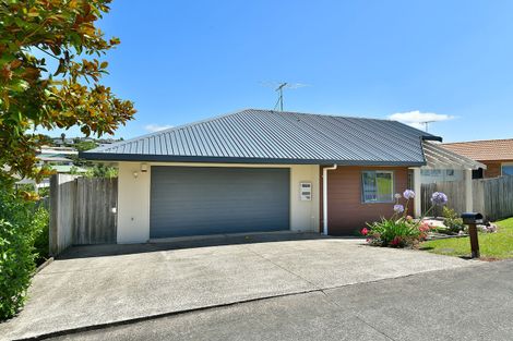 Photo of property in 62 Donald Street, Stanmore Bay, Whangaparaoa, 0932