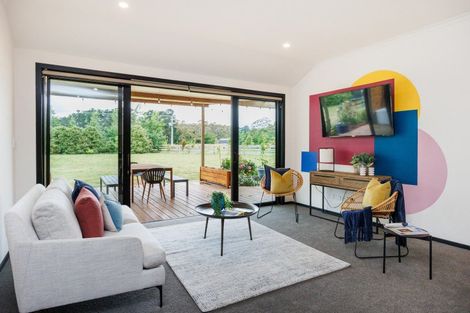 Photo of property in 2 Ashgrove Lane, Ashhurst, 4470