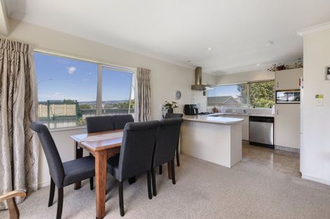 Photo of property in 2 Abbey Way, Judea, Tauranga, 3110