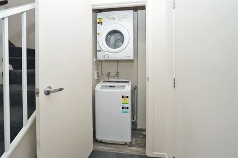 Photo of property in 2/3 Somerset Street, Frankton, Hamilton, 3204