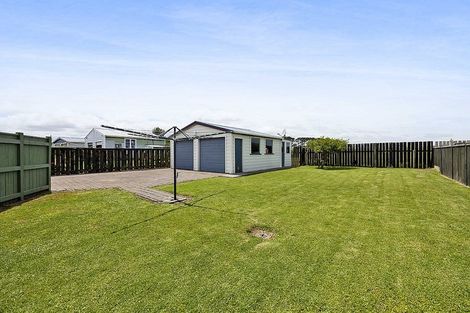 Photo of property in 49 Brennan Place, Opunake, 4616