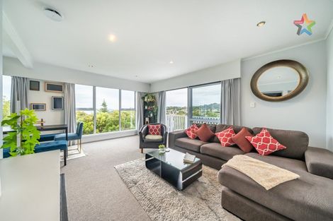 Photo of property in 27a Cypress Drive, Maungaraki, Lower Hutt, 5010