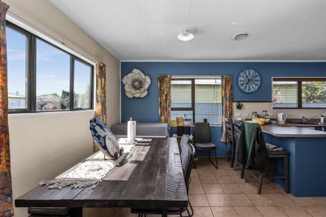 Photo of property in 114 Garnett Street, Raureka, Hastings, 4120