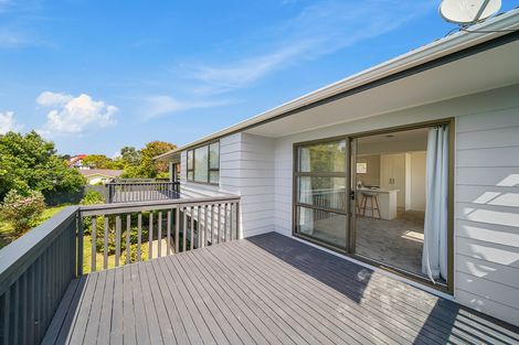 Photo of property in 6 Noble Street, Waiuku, 2123