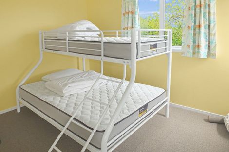 Photo of property in 122 Seabury Avenue, Foxton Beach, Foxton, 4815