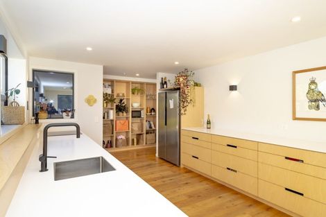 Photo of property in 10 Preston Drive, Arrowtown, 9302