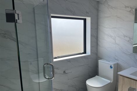 Photo of property in 13 Kaha Road, Takanini, 2110