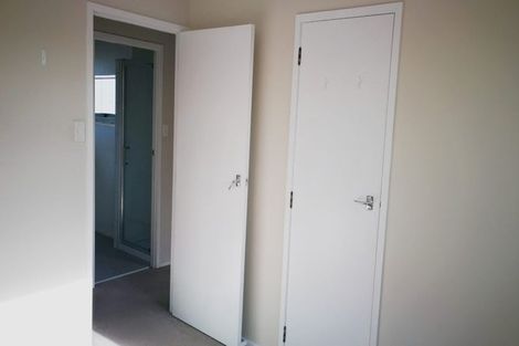 Photo of property in 5 Sari Place, Massey, Auckland, 0614